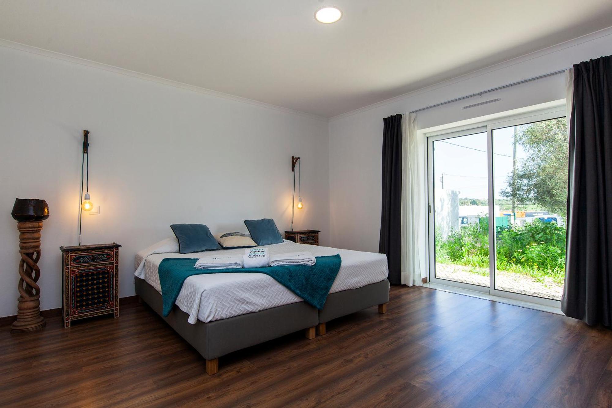 D13 - Eiras Velhas House In Villa