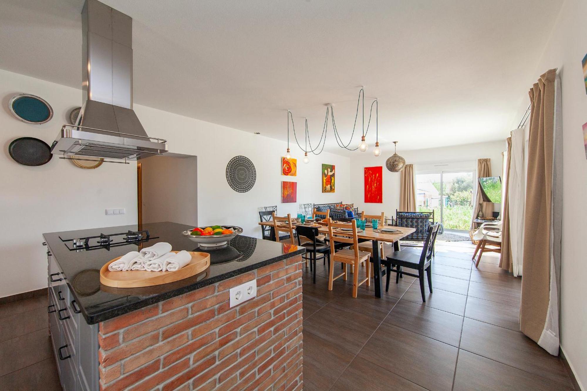 D13 - Eiras Velhas House In * Almádena