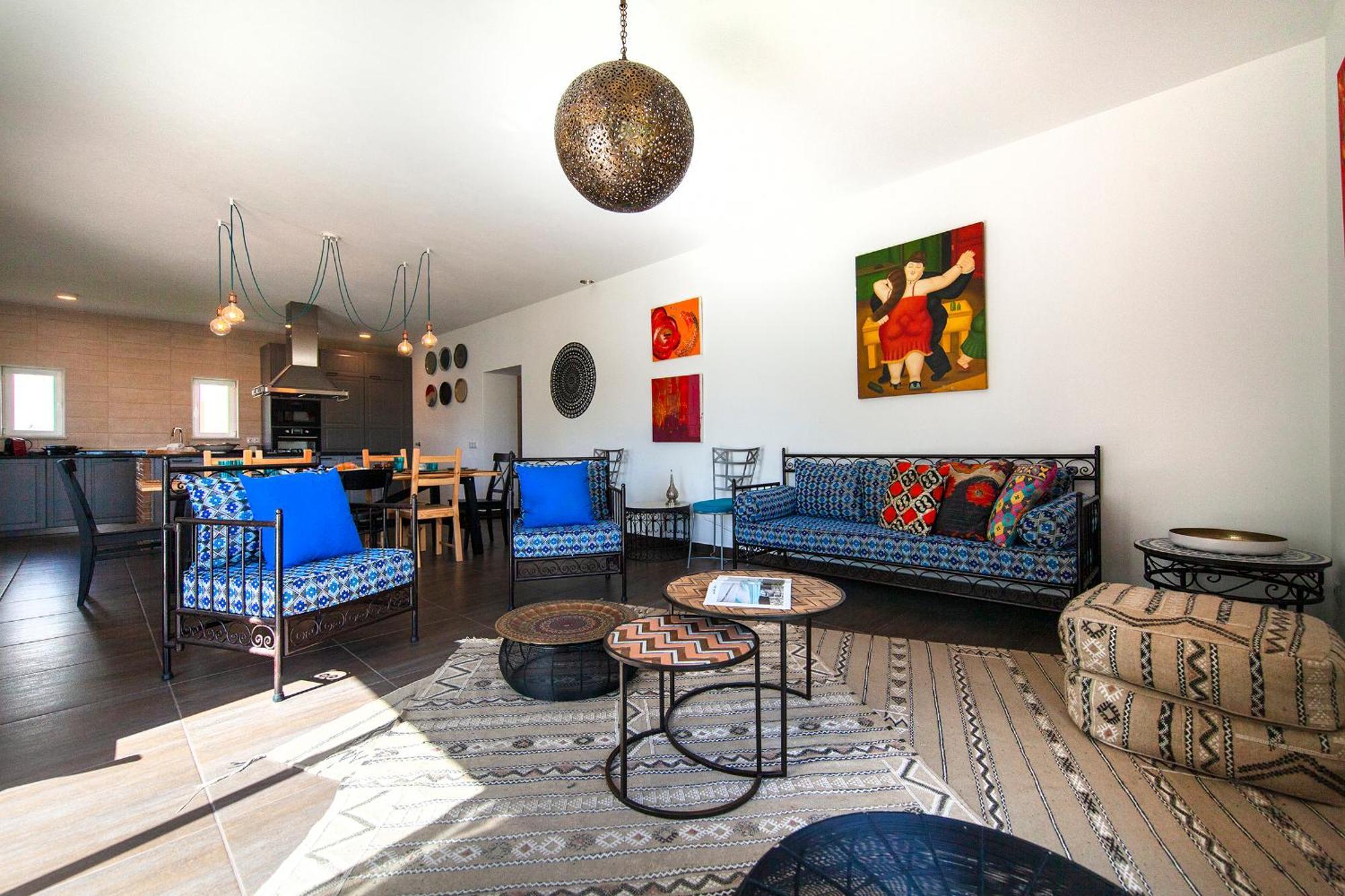 D13 - Eiras Velhas House In